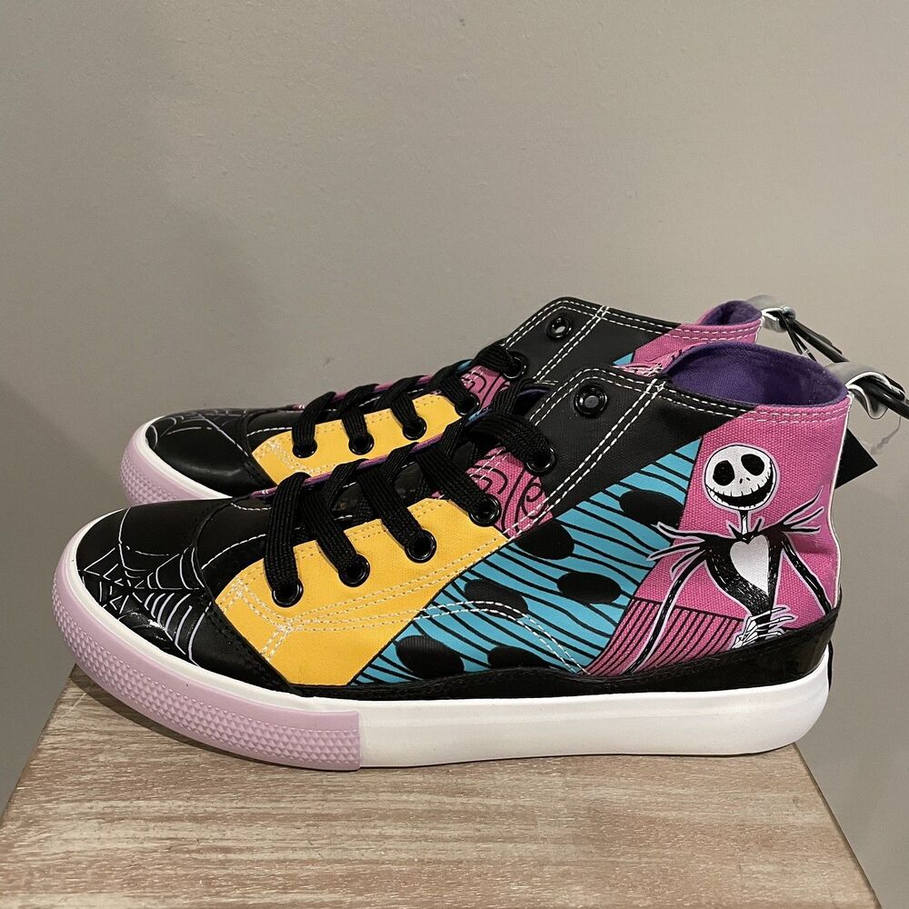 NEW Disney The Nightmare Before Christmas Shoes Sneakers High Top size 9 1/2